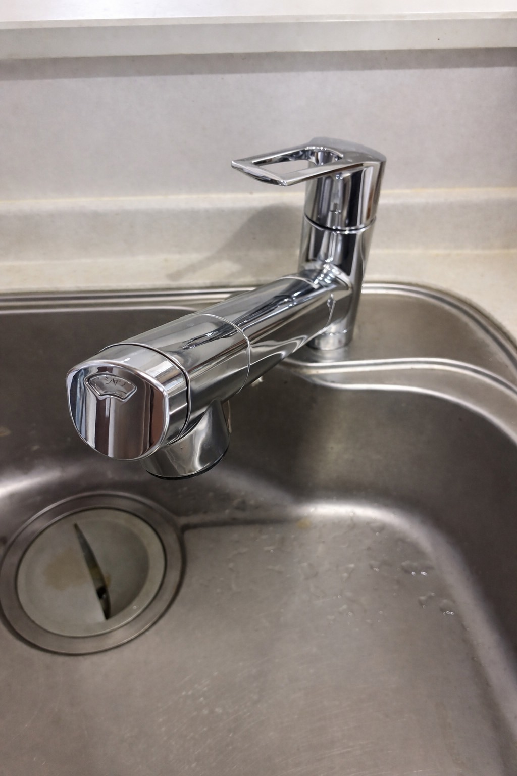 水回りリフォームの施工事例「水道の小さな水漏れ」